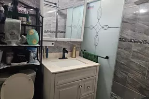 179-10 Mathewson Ct, Jamaica, NY 11434 - Photo 8