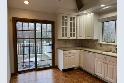 43 Floyd Place, East Norwich, NY 11732 - Photo 6