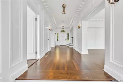 158 E Shore Road, Huntington, NY 11743 - Photo 10