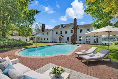 158 E Shore Road, Huntington, NY 11743 - Photo 4