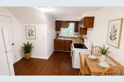 206 Winthrop Avenue #2, Elmsford, NY 10523 - Photo 16