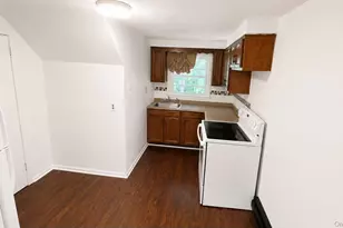 206 Winthrop Ave, Elmsford, NY 10523 - Photo 14