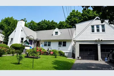 206 Winthrop Avenue #2, Elmsford, NY 10523 - Photo 2