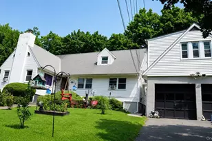 206 Winthrop Ave, Elmsford, NY 10523 - Photo 2