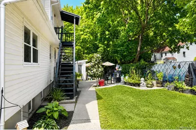 206 Winthrop Avenue #2, Elmsford, NY 10523 - Photo 4