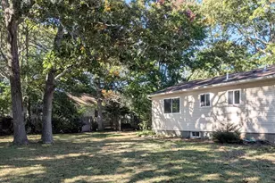 23 Howell Pl, Speonk, NY 11972 - Photo 16