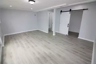 26 Circle Ln, Bay Shore, NY 11706 - Photo 30