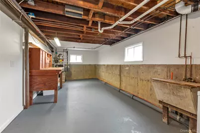 2666 Peconic Avenue, Seaford, NY 11783 - Photo 16