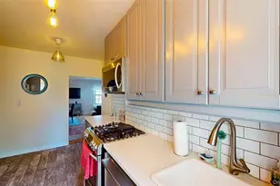 48-01 42nd St, Sunnyside, NY 11104 - Photo 12