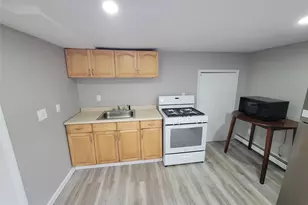 96 Hallock Landing Rd, Rocky Point, NY 11778 - Photo 10