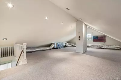 13 Arbor Place, Glen Cove, NY 11542 - Photo 24