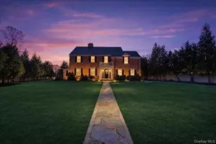 13 Arbor Pl, Glen Cove, NY 11542 - Photo 26