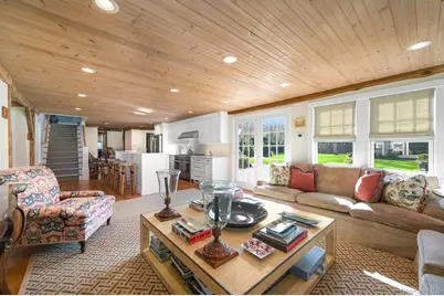 137 Montauk Highway, Quogue, NY 11959 - Photo 18