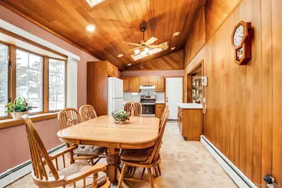 893 Connetquot Avenue, Islip Terrace, NY 11752 - Photo 12