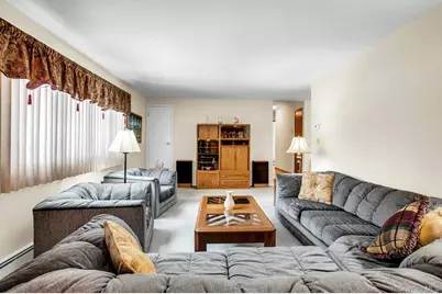 893 Connetquot Avenue, Islip Terrace, NY 11752 - Photo 6