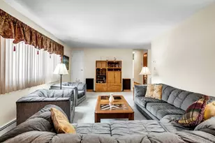 893 Connetquot Ave, Islip Terrace, NY 11752 - Photo 6