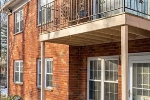 6 Colonial Rd, Beacon, NY 12508 - Photo 2