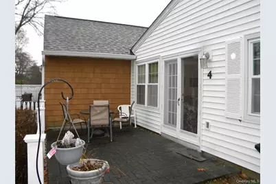 4 Revere Drive, Sayville, NY 11782 - Photo 4