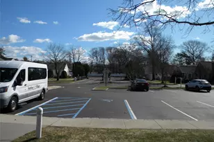 4 Revere Dr, Sayville, NY 11782 - Photo 32