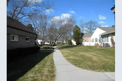 4 Revere Drive, Sayville, NY 11782 - Photo 28