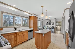 58 Dutchess Hill Rd, Poughkeepsie, NY 12601 - Photo 10