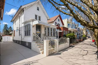 54 Chestnut Street, Brooklyn, NY 11208 - Photo 2