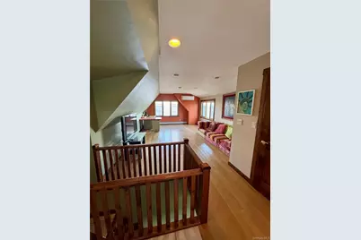 722 King Avenue, Bronx, NY 10464 - Photo 12