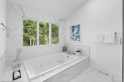 5 Cowhill Lane, Wainscott, NY 11975 - Photo 8