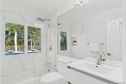 5 Cowhill Lane, Wainscott, NY 11975 - Photo 12