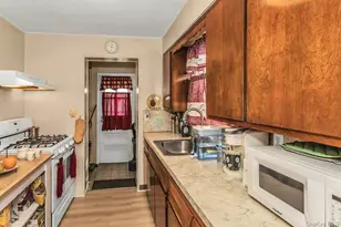 62 Ash St, Valley Stream, NY 11580 - Photo 6