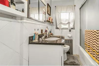 62 Ash Street, Valley Stream, NY 11580 - Photo 12