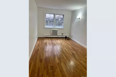 6512 Maurice Avenue, Woodside, NY 11377 - Photo 20