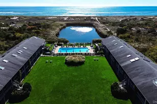 379 Bluff Rd, Amagansett, NY 11930 - Photo 2