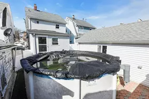 9213 245th St, Floral Park, NY 11001 - Photo 26