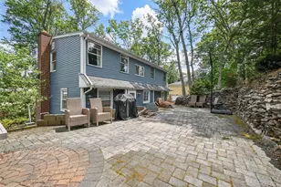 67 Kissam Ln, Glen Head, NY 11545 - Photo 2