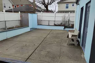 872 E 48th St, Brooklyn, NY 11203 - Photo 20