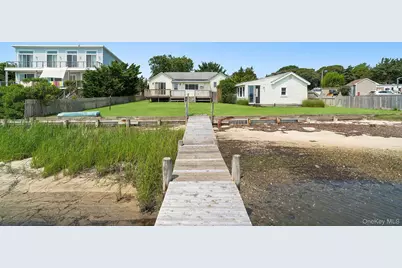 35 Gardners Lane, Hampton Bays, NY 11946 - Photo 2