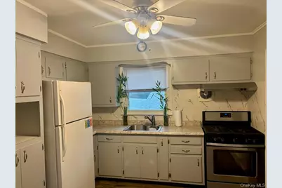 247-15 143rd Avenue, Rosedale, NY 11422 - Photo 6