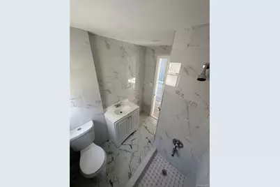 1371 Rosser Avenue, Elmont, NY 11003 - Photo 34