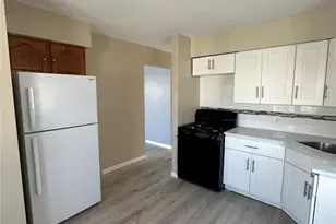 1371 Rosser Ave, Elmont, NY 11003 - Photo 36