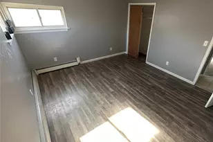 1371 Rosser Ave, Elmont, NY 11003 - Photo 20