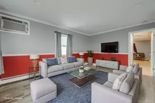 27 Mallard Rd, Levittown, NY 11756 - Photo 10