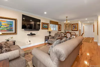 608 Carman Avenue #A13, Westbury, NY 11590 - Photo 4