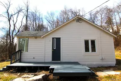 71 Miller Road #5, Hopewell Junction, NY 12533 - Photo 2