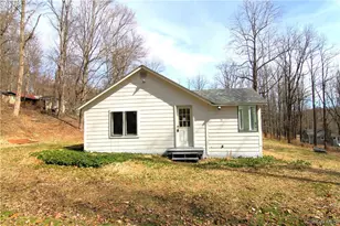 71 Miller Rd, Hopewell Junction, NY 12533 - Photo 2