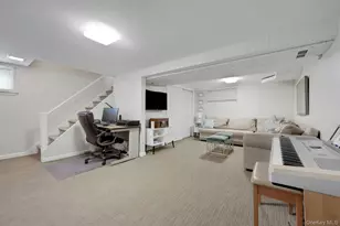 142 Bell Rd, Scarsdale, NY 10583 - Photo 22