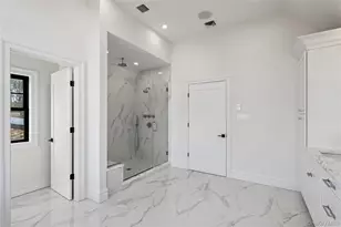 22 Wenwood Dr, Brookville, NY 11545 - Photo 32