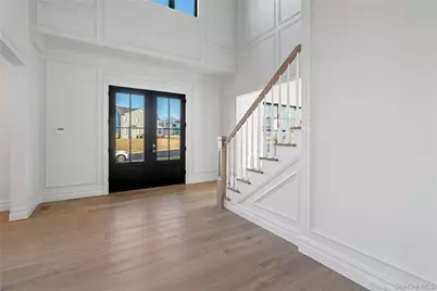 22 Wenwood Drive, Brookville, NY 11545 - Photo 2