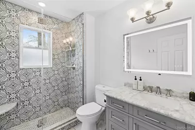 24 Woodridge Road, Hampton Bays, NY 11946 - Photo 8