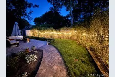 24 Woodridge Road, Hampton Bays, NY 11946 - Photo 18
